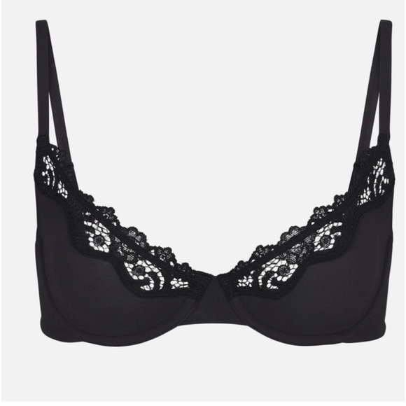 NWT SKIMS Fits Everybody Lace Underwire Bra In onyx Bra size 38C #B5 (4130) - Picture 2 of 4